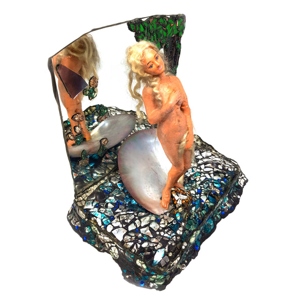 CALIFORNIA VENUS SCULPTURE