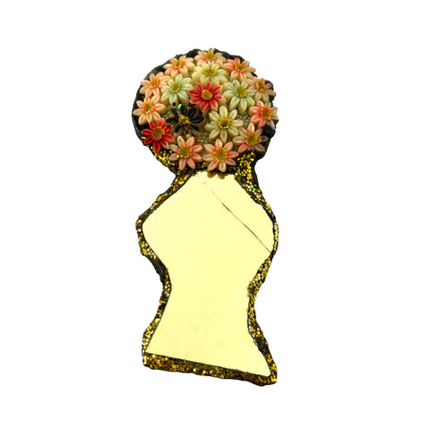 BOUNCY, GOLD VASE WITH FLOWERS, 2022